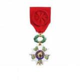 DÉCORATIONS CIVILES ET MILITAIRES (médailles, fixe-rubans, rosettes, rubans de boutonnière, dixmudes, pin's)