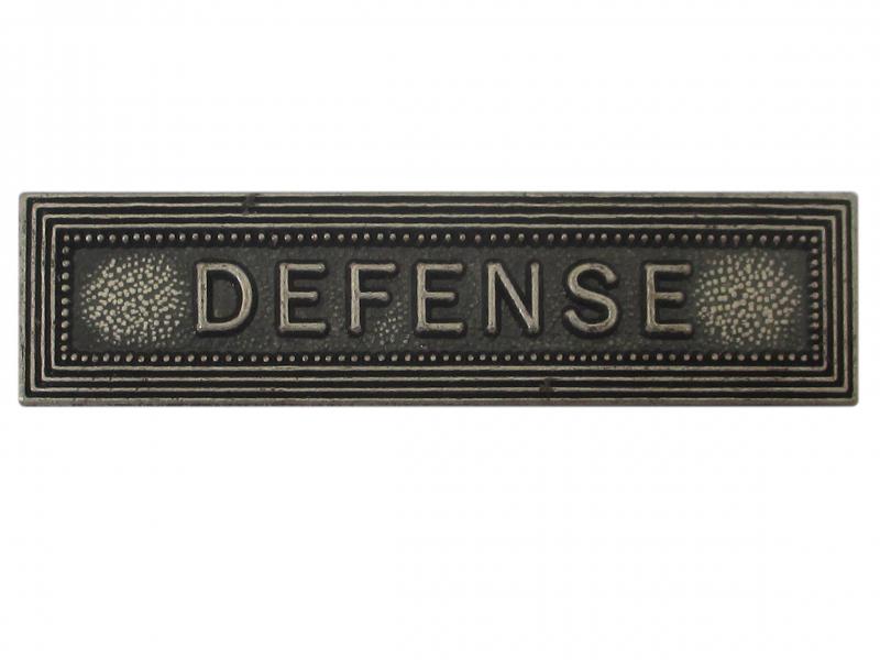 Défense (Agrafe ordonnance)