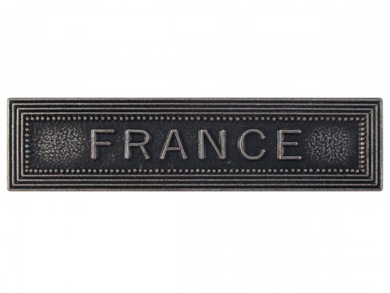 France (Agrafe ordonnance)