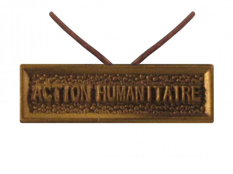Action Humanitaire (bronze agrafe réduction)