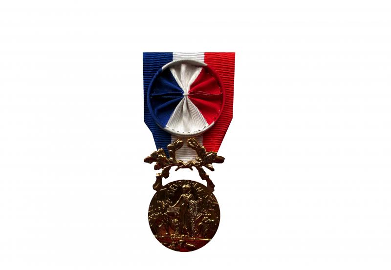 Acte de Courage et de Dévouement Classe Or Ordonnance